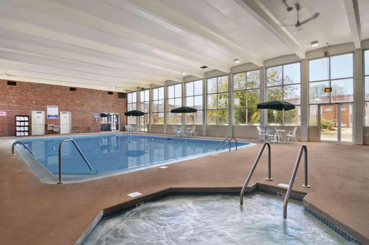 Days Inn Hotel & Conference Center La Crosse Zewnętrze zdjęcie